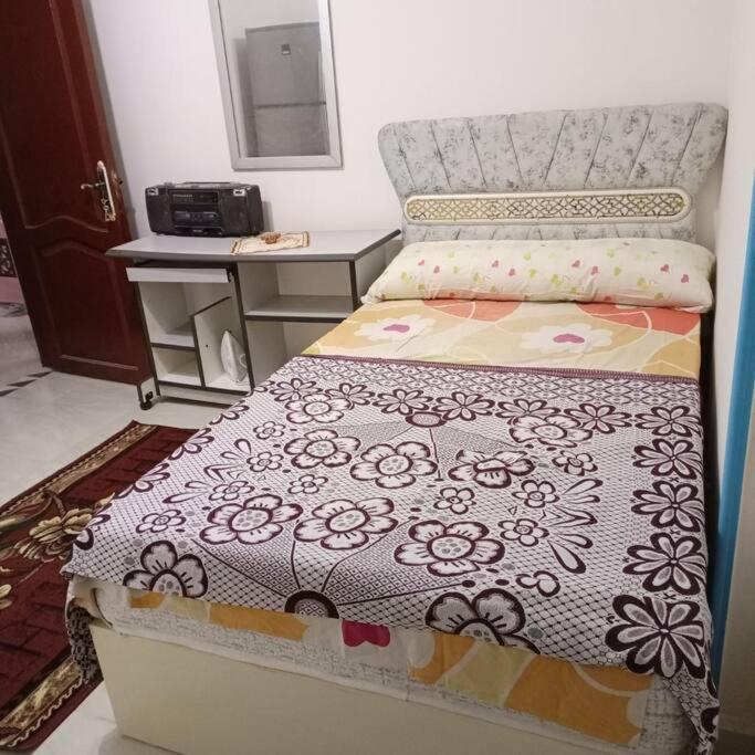 A Cleopatra Families Only Eabse Apartment